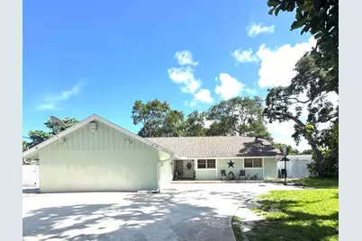 2518 Ranch House Road, West Palm Beach, FL 33406 - Photo 2