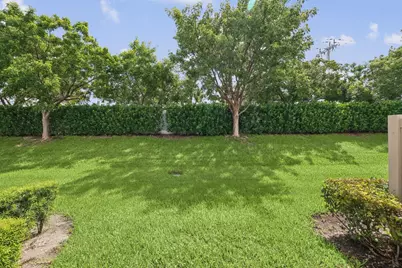 4488 Appleton Circle E, Oakland Park, FL 33309 - Photo 36