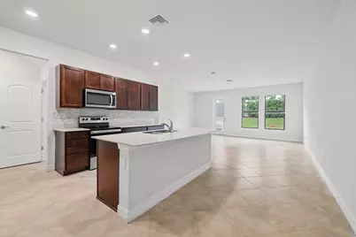 4488 Appleton Circle E, Oakland Park, FL 33309 - Photo 6