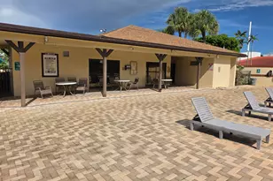 6551 Arleigh Ct, Boca Raton, FL 33433 - Photo 4