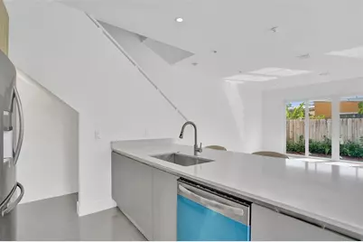 815 NE 17th Avenue #5, Fort Lauderdale, FL 33304 - Photo 12