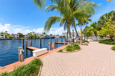815 Middle River Drive #202, Fort Lauderdale, FL 33304 - Photo 18