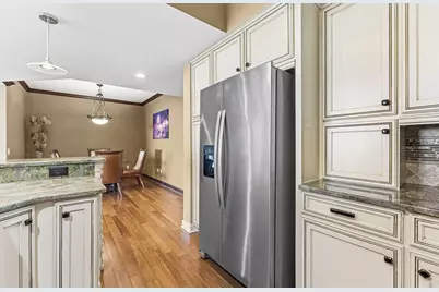 2650 Lake Shore Drive #401, Riviera Beach, FL 33404 - Photo 12
