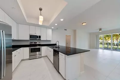 312 Bay Colony Drive N #312, Juno Beach, FL 33408 - Photo 6