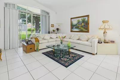 7032 Cataluna Circle, Delray Beach, FL 33446 - Photo 4