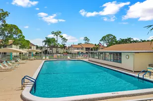 324 Knotty Pine Cir, Greenacres, FL 33463 - Photo 28