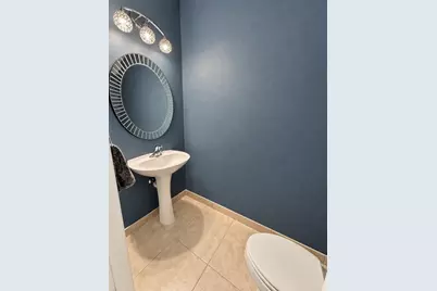 1571 SE Hampshire Way #102, Stuart, FL 34994 - Photo 4