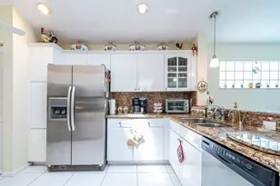 9847 Harbour Lake Cir, Boynton Beach, FL 33437 - Photo 18
