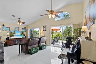 9847 Harbour Lake Cir, Boynton Beach, FL 33437 - Photo 14