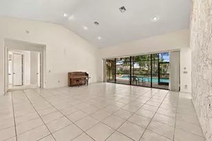 10695 Stonebridge Blvd, Boca Raton, FL 33498 - Photo 8
