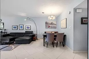 3151 S Palm Aire Dr, Pompano Beach, FL 33069 - Photo 4