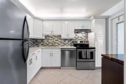 3151 S Palm Aire Drive #108, Pompano Beach, FL 33069 - Photo 10