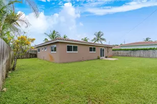 1321 NE 46th St, Oakland Park, FL 33334 - Photo 20