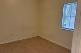 7785 NW 22nd Ct, Pembroke Pines, FL 33024 - Photo 8