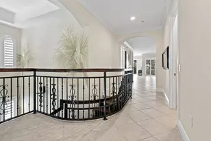 9010 Cascada Way, Naples, FL 34114 - Photo 14