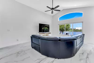1551 NW 132nd Avenue, Pembroke Pines, FL 33028 - Photo 16