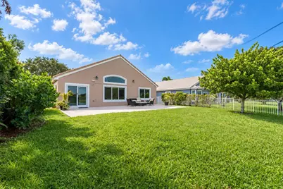1551 NW 132nd Avenue, Pembroke Pines, FL 33028 - Photo 30