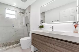 1551 NW 132nd Ave, Pembroke Pines, FL 33028 - Photo 24