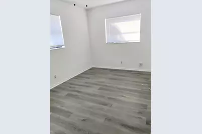 2760 N Dixie Highway #2, Boca Raton, FL 33431 - Photo 12