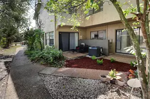 2590 Coral Springs Dr, Coral Springs, FL 33065 - Photo 22