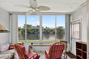125 Lake Anne Dr, West Palm Beach, FL 33411 - Photo 22