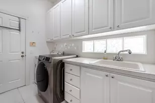 8159 Nevis Pl, Wellington, FL 33414 - Photo 32
