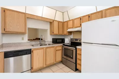 10880 NW 45th Street, Coral Springs, FL 33065 - Photo 2