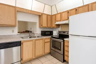 10880 NW 45th St, Coral Springs, FL 33065 - Photo 2