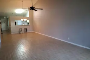 4693 E Lucerne Lakes Blvd E, Lake Worth, FL 33467 - Photo 4