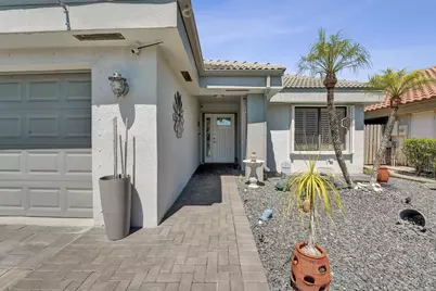 9355 NW 18th Drive, Plantation, FL 33322 - Photo 10