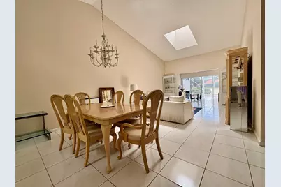 7702 Majestic Palm Drive, Boynton Beach, FL 33437 - Photo 10