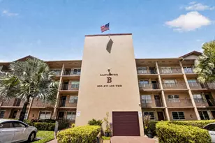 300 SW 130th Terrace, Pembroke Pines, FL 33027 - Photo 22