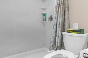 7797 Golf Cir Dr, Margate, FL 33063 - Photo 22