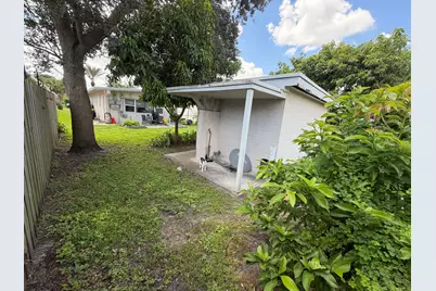 37 SE 14th Street #12, Dania Beach, FL 33004 - Photo 20