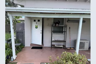 37 SE 14th Street #12, Dania Beach, FL 33004 - Photo 4