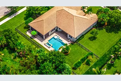 7656 SE Ravissant Drive, Stuart, FL 34997 - Photo 6