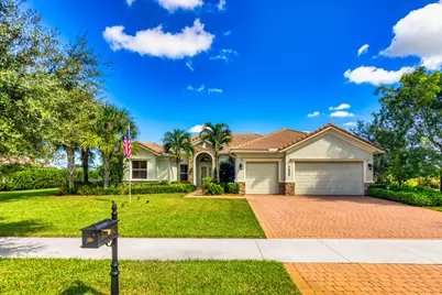 7656 SE Ravissant Drive, Stuart, FL 34997 - Photo 8