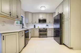 1701 SW 32nd Ct, Fort Lauderdale, FL 33315 - Photo 20