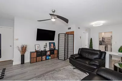 7610 NW 1st Street #205, Margate, FL 33063 - Photo 4