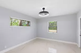 2999 NE 2nd Ave, Boca Raton, FL 33431 - Photo 14