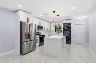 2999 NE 2nd Ave, Boca Raton, FL 33431 - Photo 12