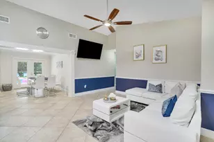 166 Old Country Rd S, Wellington, FL 33414 - Photo 8
