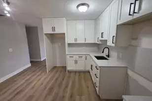 978 Sumter Rd W, West Palm Beach, FL 33415 - Photo 6