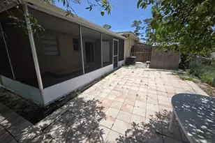 978 Sumter Rd W, West Palm Beach, FL 33415 - Photo 20