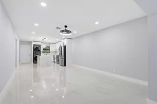 2975 NE 2nd Ave, Boca Raton, FL 33431 - Photo 4
