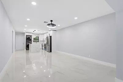 2975 NE 2nd Avenue, Boca Raton, FL 33431 - Photo 4