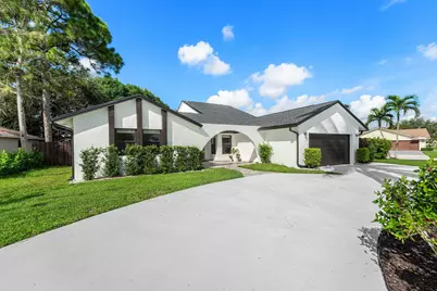 13645 Exotica Lane, Wellington, FL 33414 - Photo 2