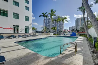 2670 E Sunrise Boulevard #322, Fort Lauderdale, FL 33304 - Photo 20
