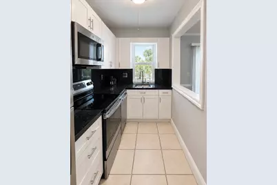 1439 S Ocean #209, Lauderdale by the Sea, FL 33062 - Photo 10