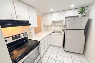 505 NW 177th St, Miami Gardens, FL 33169 - Photo 2